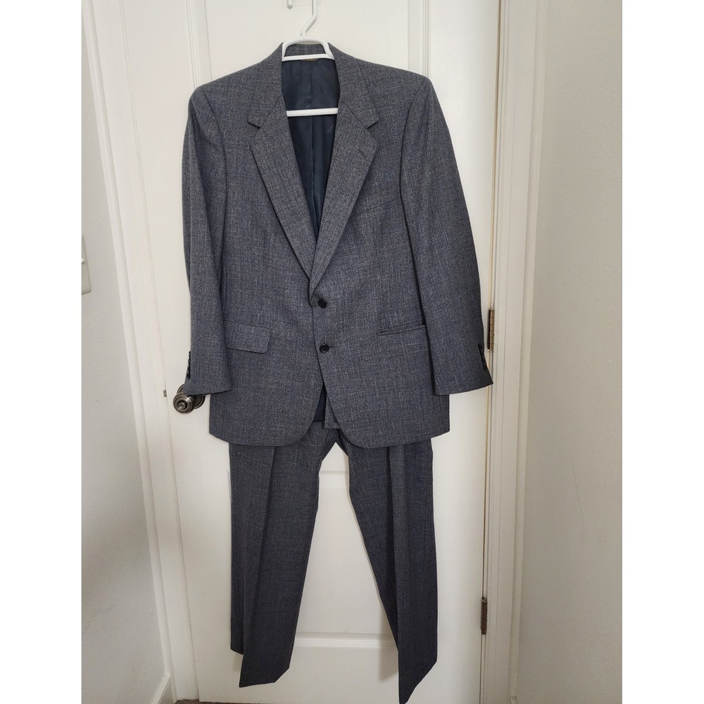 Vintage Society Brand Gray Windowpane 100% Virgin Wool 2 Pc Suit‎ Mens 44R 37x29